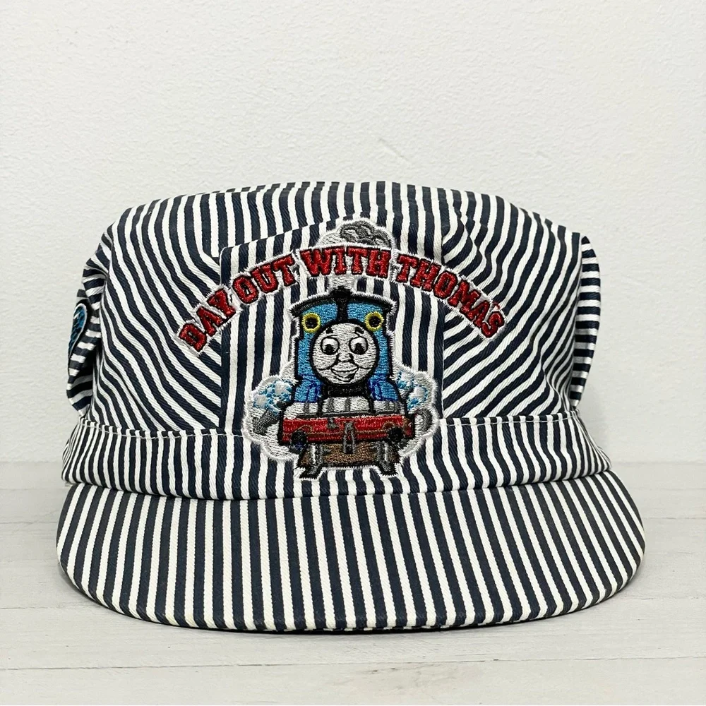 THOMAS & FRIENDS A Day Out With Thomas Youth Striped Conductors Hat